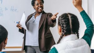 How to Communicate Your Absence Like a Pro